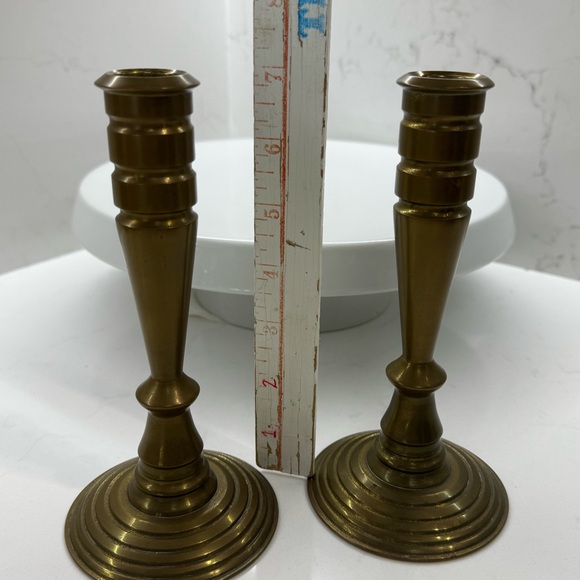 Vintage solid brass turned MCM 7” candlestick holders (set of 2) - Picture 10 of 11